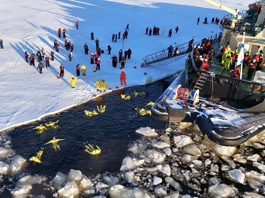 Kemi: Icebreaker Sampo Cruise with Ice Floating - Getting from Kemi to the Icebreaker Sampo, without stress