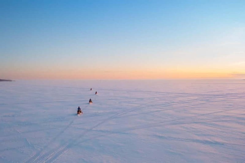 Kemi-Tornio: Sunrise snowmobile safari - Why This Sunrise Ride Over Sea Ice Feels Special