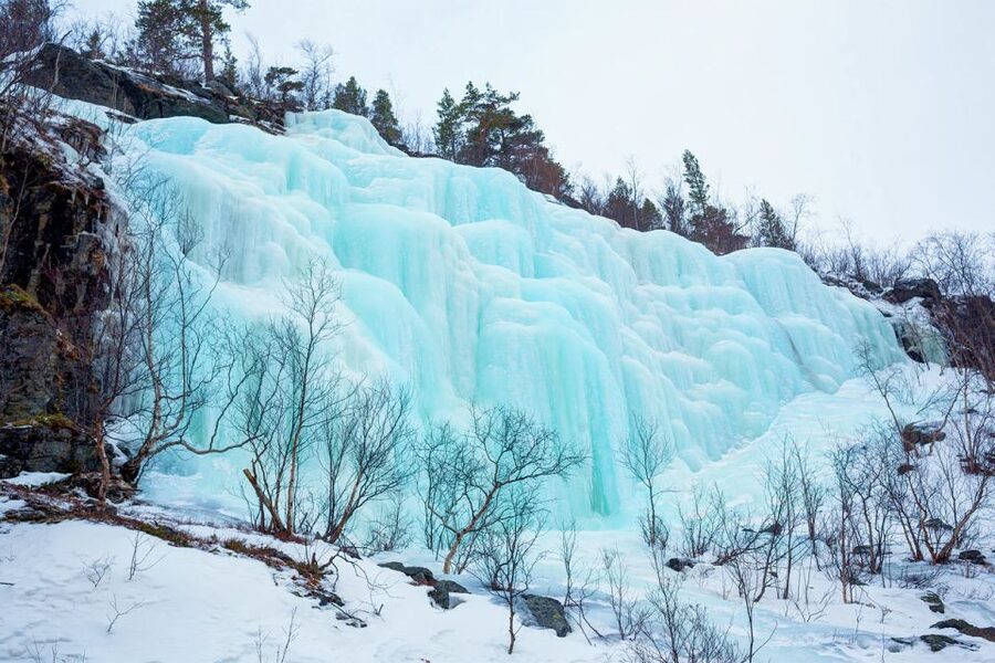 Lapland: The Frozen Waterfalls of Korouoma Tour - Why Korouoma Frozen Waterfalls Feel Like a Winter Classic, Not a Theme Park