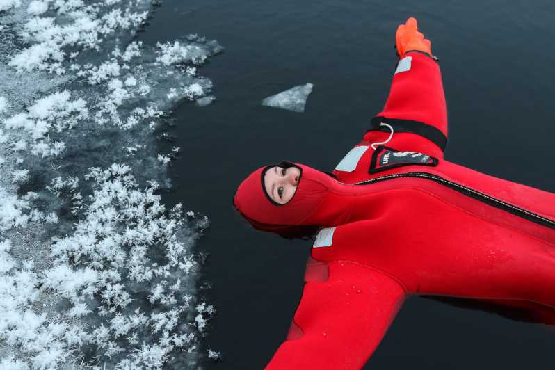 Levi: Arctic Ice Floating Adventure - Suit fit and the no-swimming promise