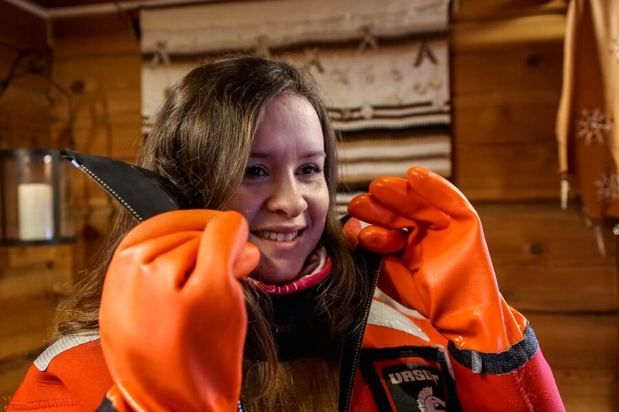 Levi: Arctic Ice Floating Adventure - Open-fire coffee and tea in the Arctic forest