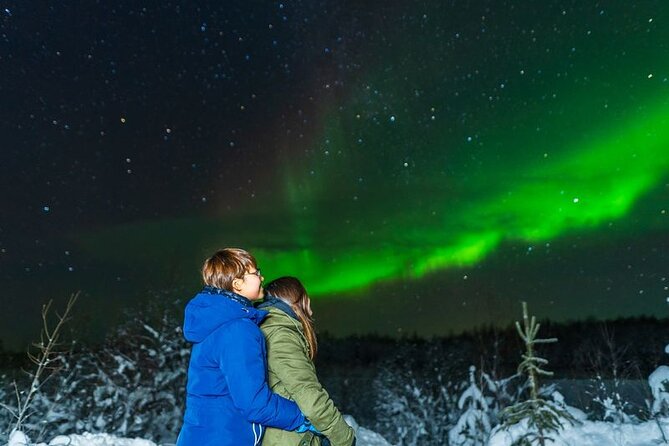 Levi: Aurora Borealis Tour and Stargazing Experience - Rautusjärvi Frozen Lake: The Double-Sky Effect You Came For
