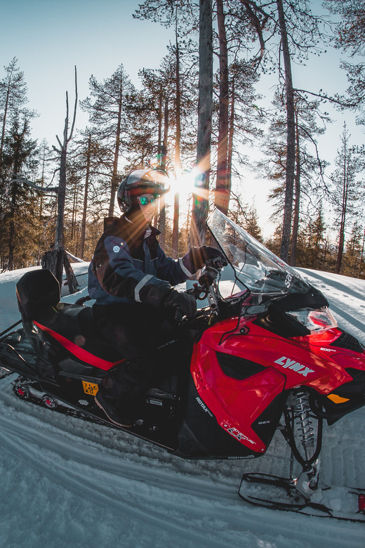 Levi: Easy Snowmobile Safari into the Nature - Why This Snowmobile Safari in Levi Works So Well for First-Timers