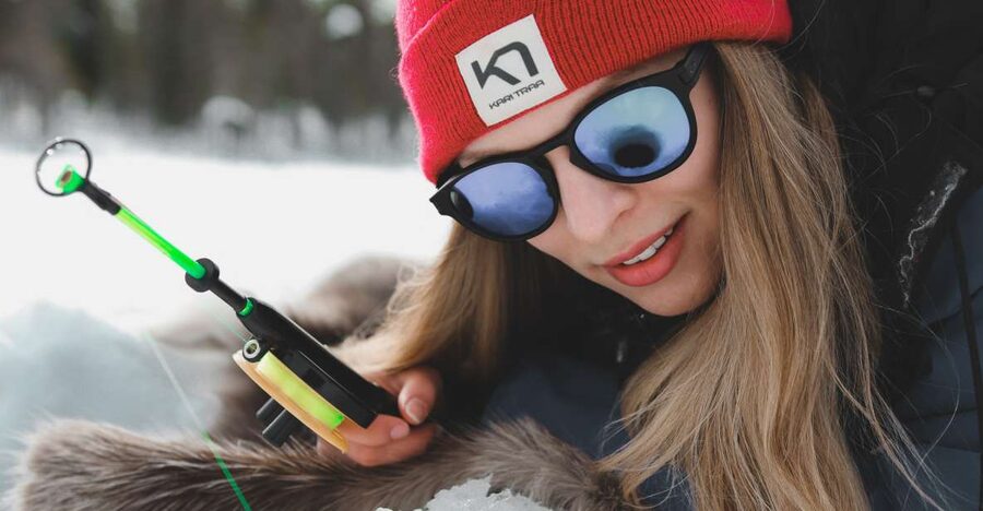 Levi: Finnish Ice Fishing Tour by Car - Warm Car Rides, Campfire Drinks, and the Quiet Pause