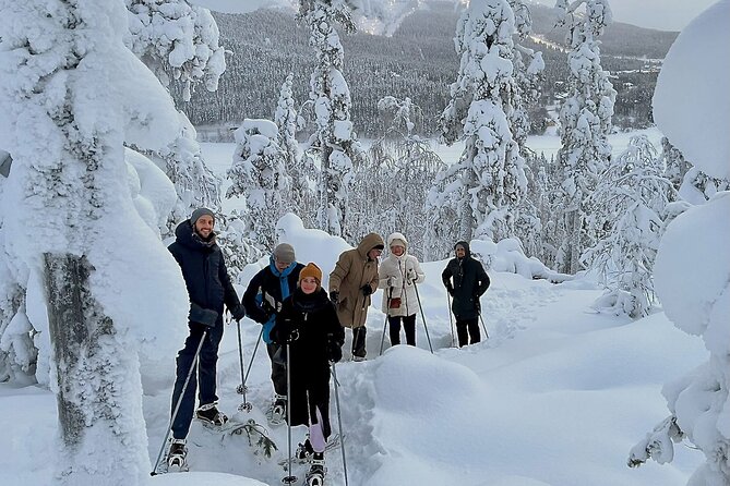 Levi: Lakeside forest snowshoeing - Gear and What You Should Bring (Because Winter Clothing Is Not Included)