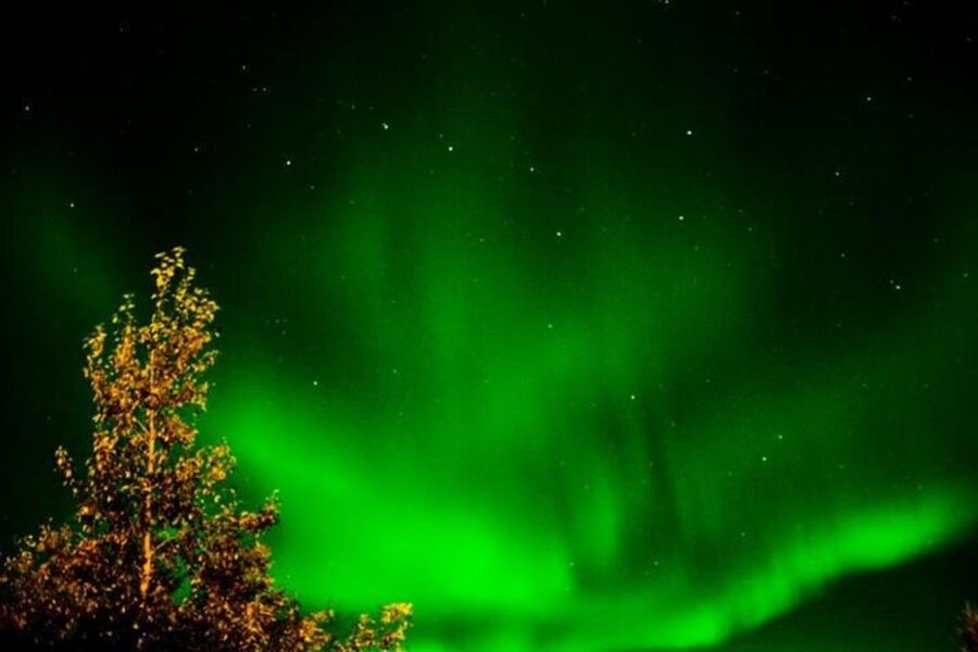 Levi: Northern Lights Hunt Including Campfire Snacks - The guide’s stories: myths that make aurora watching make sense
