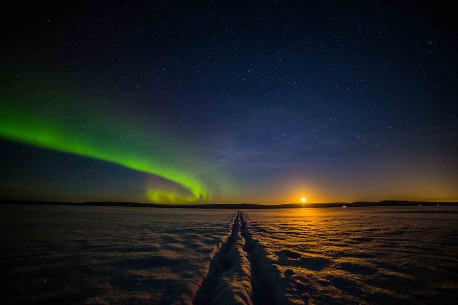 Levi: Northern Lights Snowmobile Tour with Snacks and Drinks - Snowmobile Rules, Who Can Drive, and Comfort Limits