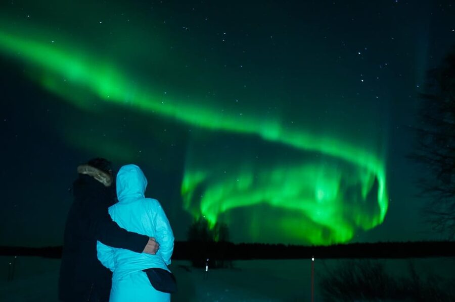 Levi: Northern Lights Tour with Guaranteed Sightings - Pickup in Levi, then straight into Arctic-ready comfort