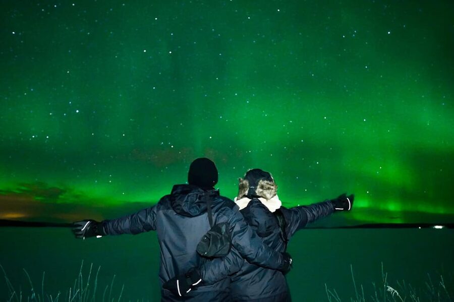 Levi: Northern Lights Tour with Guaranteed Sightings - Photo-first Aurora guiding, with DSLR shots included