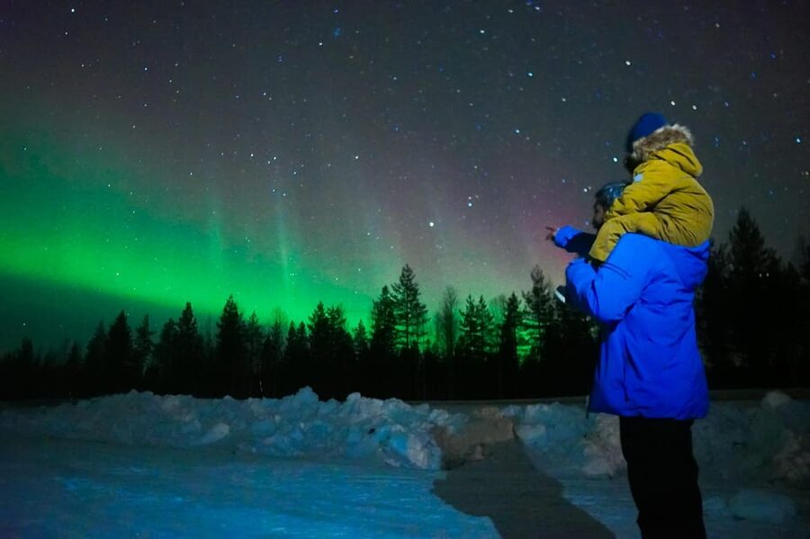 Levi: Northern Lights Tour with Guaranteed Sightings - The long hunt strategy: why 8 hours feels different than 3