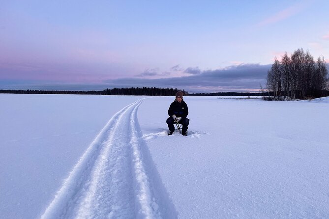 Levi: Small group ice fishing experience - Why the guide matters more than you think