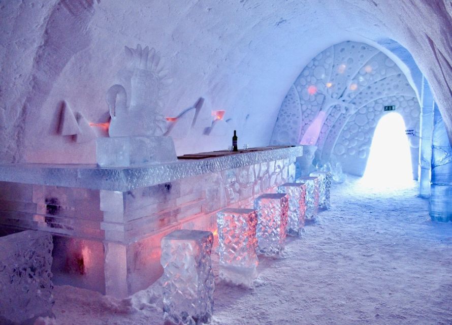 Levi: Snowmobile Tour to Snow Village - Gear, overalls, and the driver rules you cannot ignore