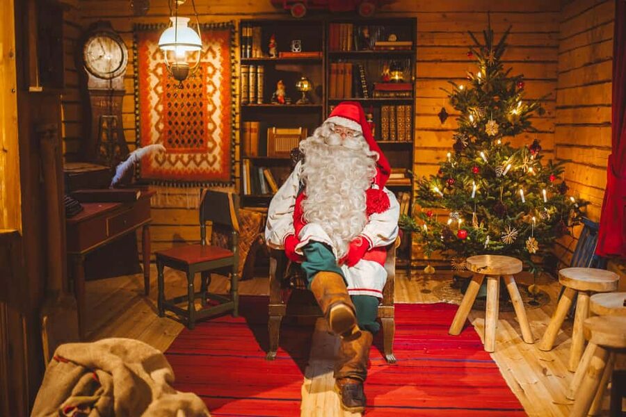 Magical Private Santa Visit, Reindeer Ride & Elf Workshops - Apukka Resort’s private-lands Santa visit in 2 hours
