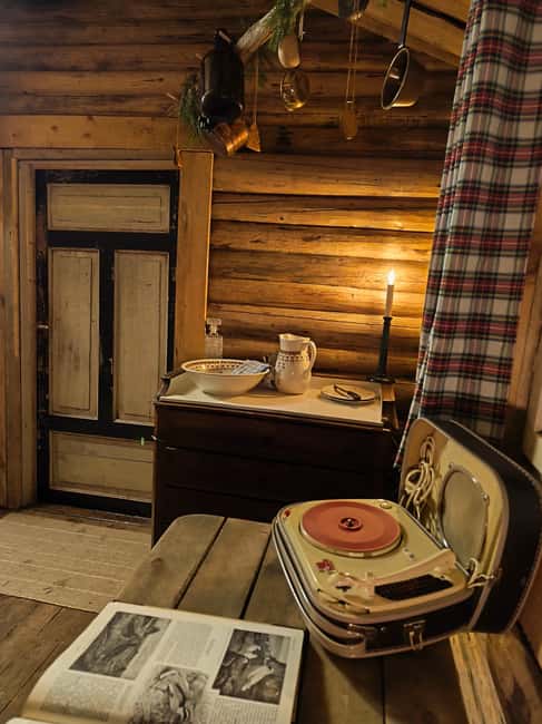 Meet Santa Claus in his magical forest of Sonka Lapland (Rovaniemi) - Photos, video, and the A4 souvenir print you can keep