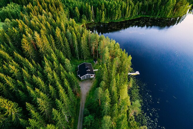 Midnight Sun Floating Experience in Forest Lake - The floating experience itself: what you focus on once you are in the suit