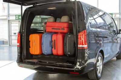 Minivan Departure Transfer Helsinki City to Helsinki Airport HEL