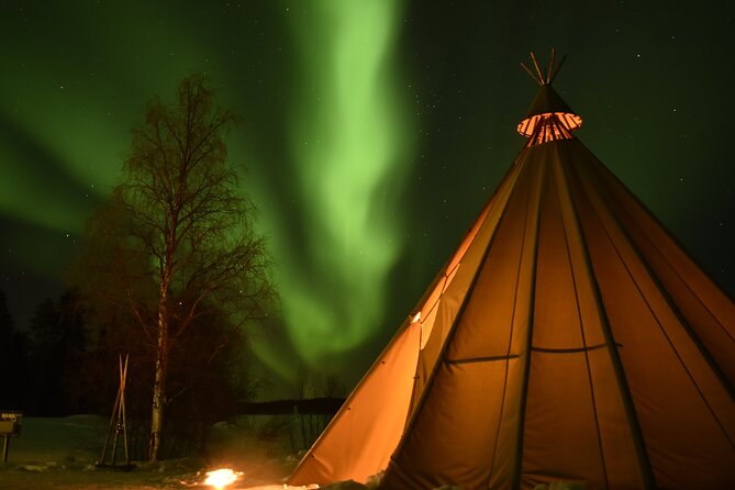 Night Snowmobile Safari, Rovaniemi - Gear, briefing, and how the ride stays controlled