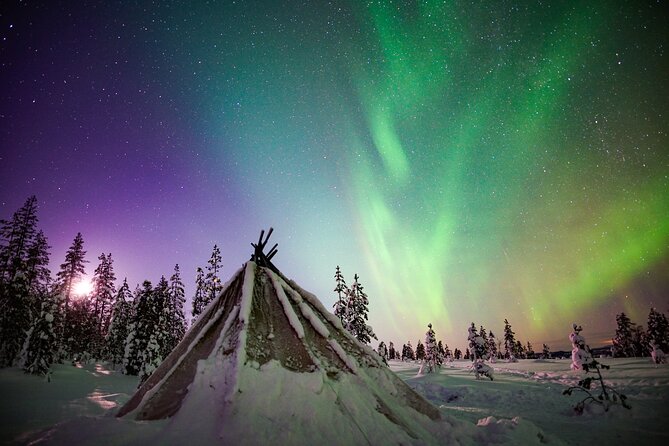 Night Snowshoeing Adventure under the Northern Lights - Choosing the Route: Forests, Frozen Water, and Hilltop Viewing