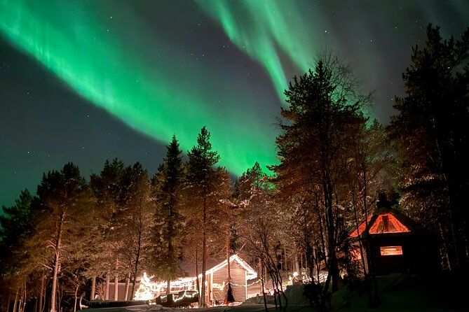 Northern Lights Adventure in the Wild with Campfire Treats - Frozen Lake Viewing on Reindeer Hides