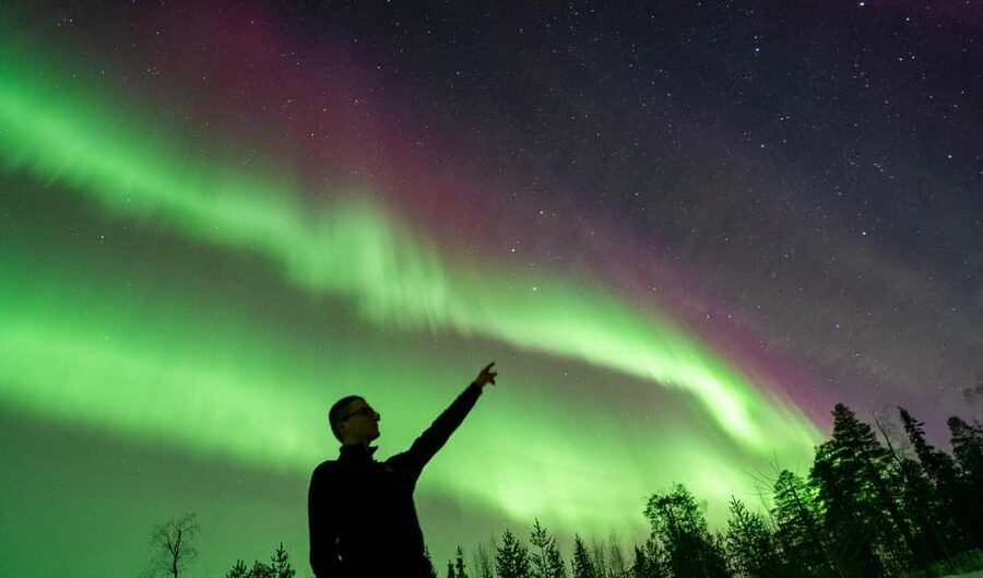 Northern Lights Hunting and Photography Tour - Small Group - Who you’ll travel with: the small-group vibe in the cold