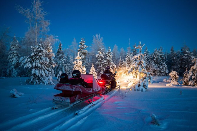 Northern Lights Sledge Ride - Meeting Up in Rovaniemi: Koskikatu 8 vs Santa Claus Village