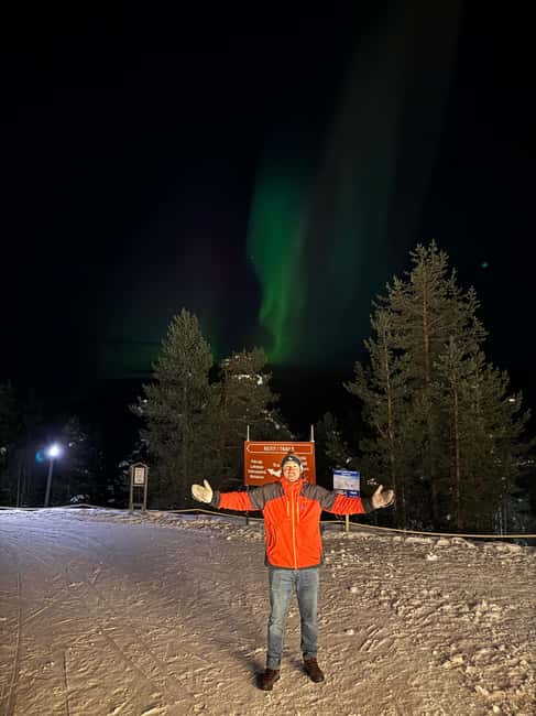 Northern Lights Snowshoe Hike in Levi with Latvian Guide - Levi at night: why snowshoes make the Northern Lights feel real