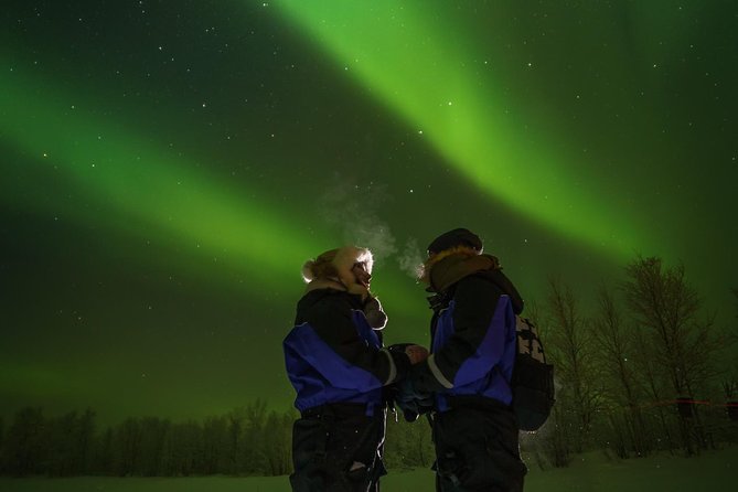 Northern lights tour to Lake Inari from Ivalo, Reindeers & Dinner - FAQ