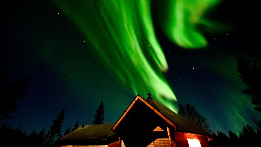 Northern Lights Tour/Trip to a magical place - Price and Value: What $116 Buys You in Kemi Lapland