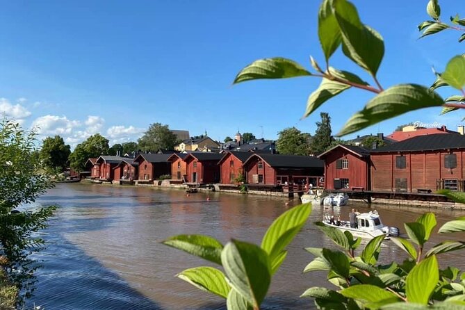 Private Helsinki Tour Highlights & Visit Porvoo City 1346 - A private 6-hour route that works better than hopping around on your own