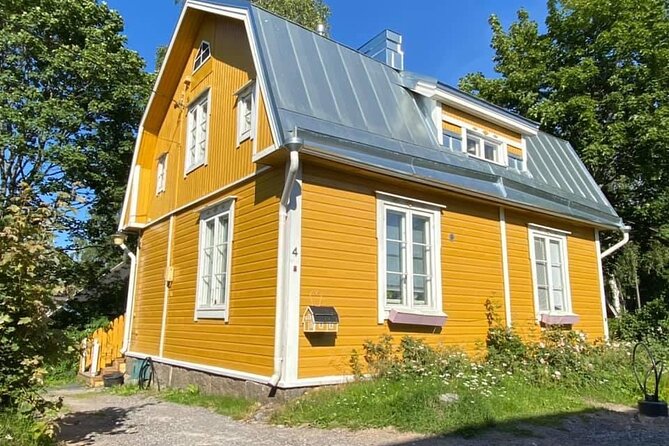 Private Helsinki Tour Highlights & Visit Porvoo City 1346 - Katajanokka and Helsinki Central Railway Station: architectural “drive-bys” that still matter