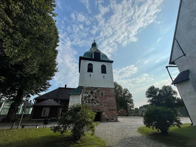 Private Medieval Porvoo by Car from Helsinki - Chocolate, Handicrafts, and the Practical Souvenir Stops