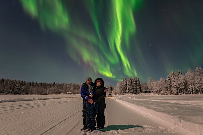 Private Northern Lights Photography Hunting - The guides: what you get besides driving and weather checks