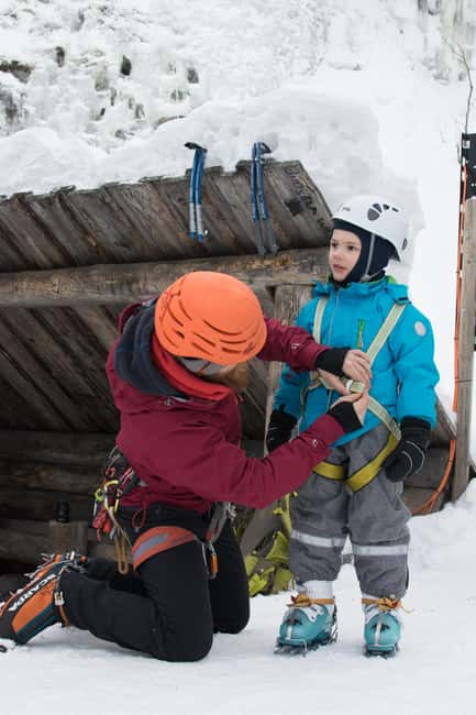 Pyhätunturi: Kid's Ice Climbing Adventure in Finnish Lapland - Price, Timing, and Why $146 Can Be Good Value