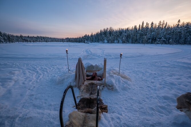 Ranua Lupland Activity Park Entry with Reindeer Experience - Why the small group size feels better on a cold day