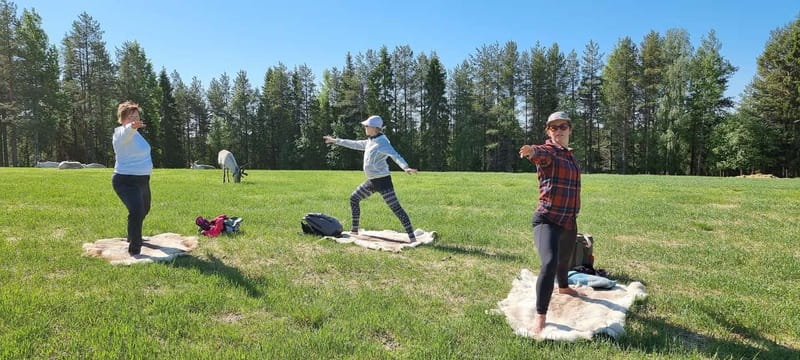 Reindeer yoga in Kuusamo - Should you book this reindeer yoga in Kuusamo?