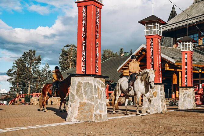 Riding Tour with Finnhorses at Santa Claus Village - The campfire finish with Finnhorse stories