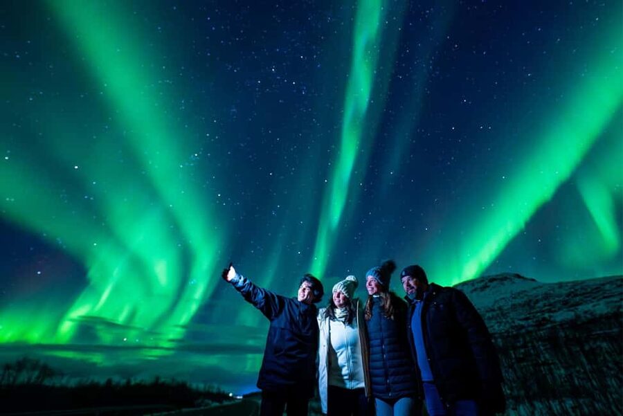 Rovaniemi:%100 Money Back Guarantee Northern Lights Hunting - Key highlights that matter on a night like this