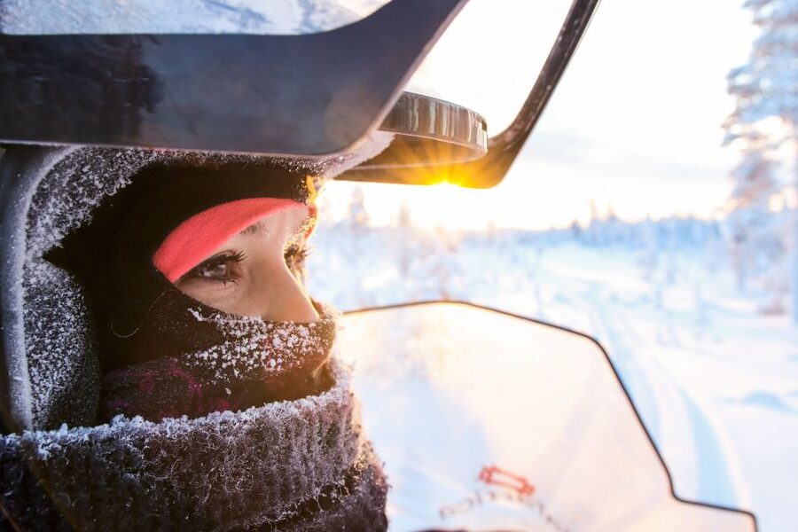 Rovaniemi: 2-Hour Snowmobiling Experience - The Ride Route: Frozen River to Forest Tracks at Lapland Speed