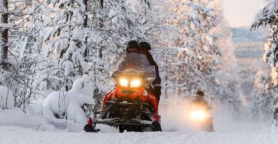 2-Hour Snowmobiling Experience
