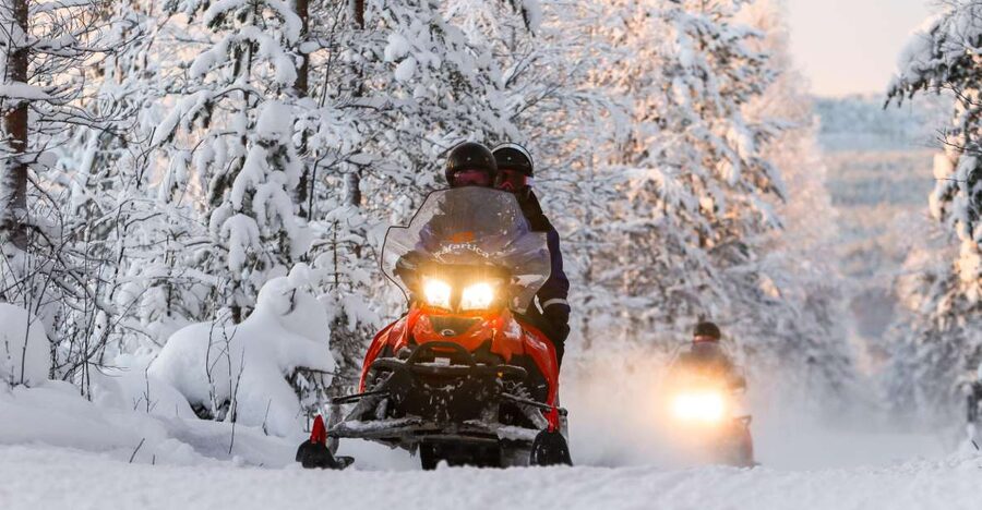 Rovaniemi: 2-Hour Snowmobiling Experience - Snowmobile 101: Instruction, Driver Rules, and Liability You Should Know