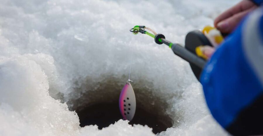 Rovaniemi: Arctic Circle Ice Fishing Experience - Who this 4-hour trip suits best (and who should skip it)