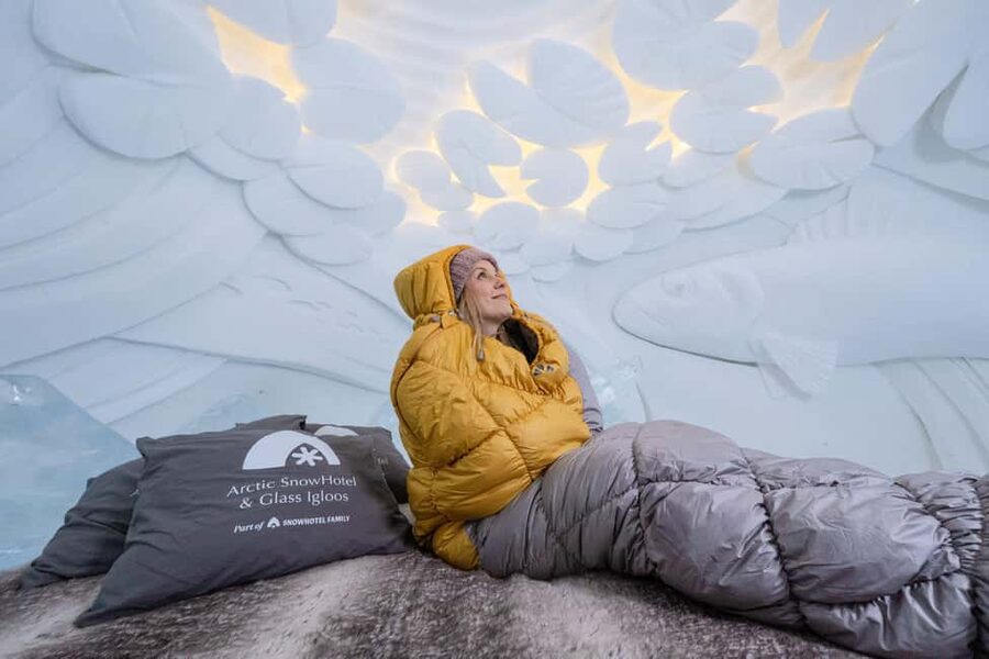 Rovaniemi: Arctic SnowHotel Tour - What to wear for the SnowHotel part (so you can enjoy it)