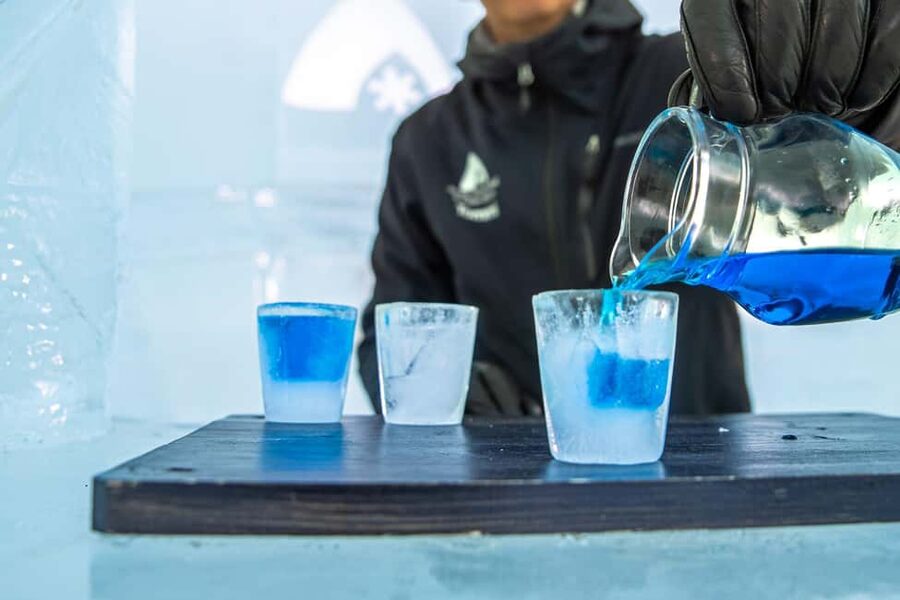 Rovaniemi: Arctic SnowHotel Tour and Dinner with Transfers - The Ice Chair and Ice Bar Time, Why People Keep Talking About It