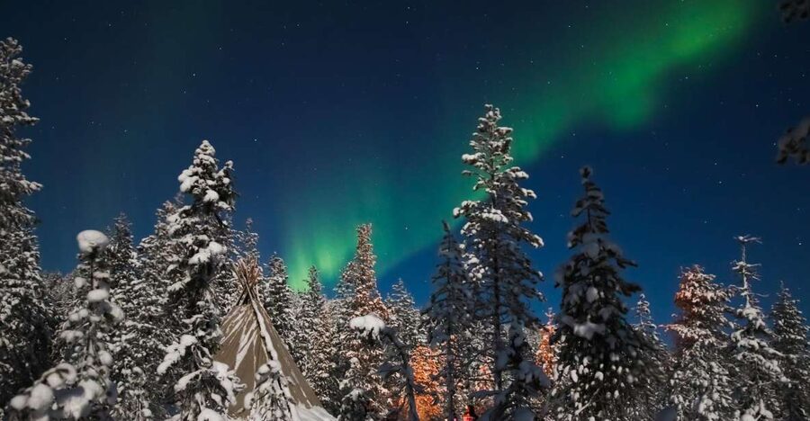 Rovaniemi: Aurora Borealis and Picnic - The aurora is the headline, but the planning matters