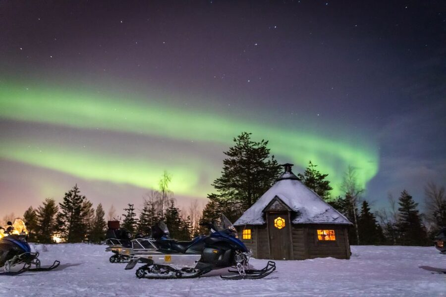 Rovaniemi: Aurora Borealis Snowmobile Safari with Campfire - Campfire stop with juice and cookies, plus why it matters