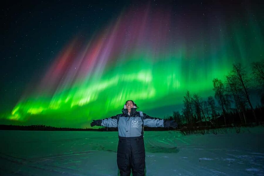 Rovaniemi: Best & Original Aurora Experience with Pro Photos - Who should book this Northern Lights hunt