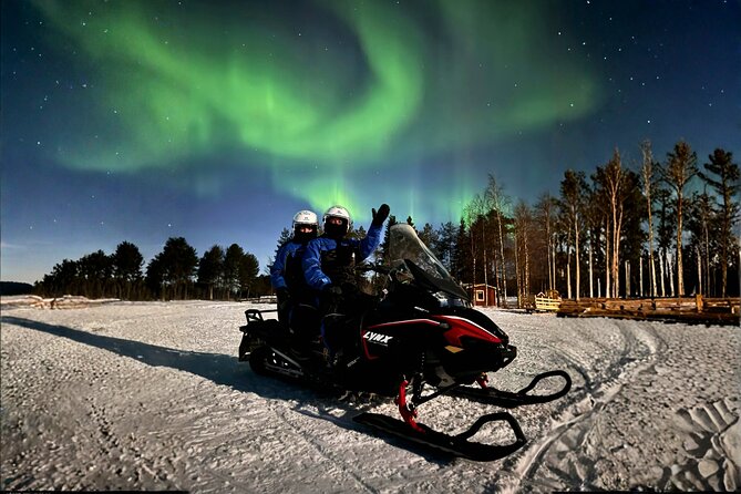 Rovaniemi: Drive New 2025 Snowmobiles - Aurora Adventure - Gearing up: thermal overalls, helmet, and safety brief that actually helps
