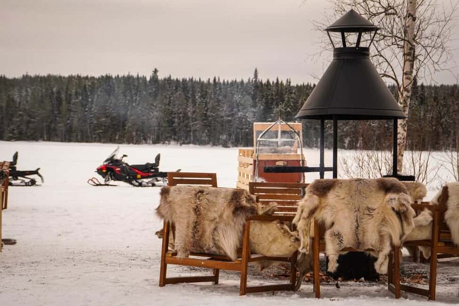 Rovaniemi: Drive New 2025 Snowmobiles on Arctic Safari & BBQ - Photo breaks and the silence of Lapland