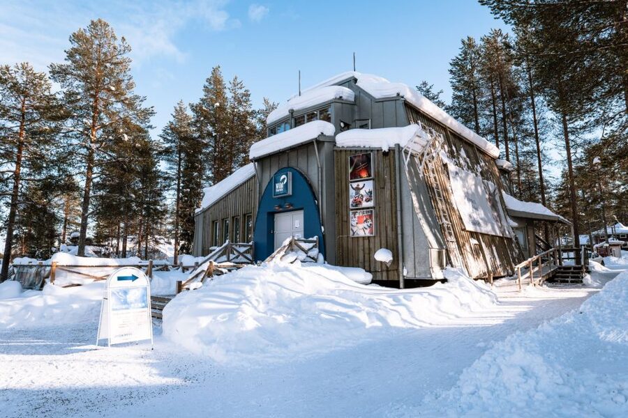 Rovaniemi: Easy Snowmobile Safari - Photo stops that feel real, not rushed