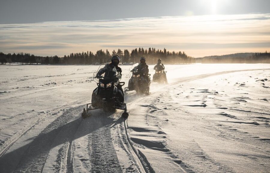 Rovaniemi: Electric Snowmobile Safari Tour with Ice Fishing - Meeting Point and Timing at Safartica Office (Koskikatu 9)